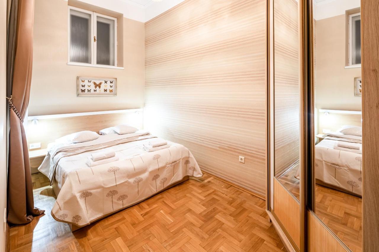 3 Bedrooms Royal Italian Style In An Austrian Building, Parking, Balcony Lemberg Exterior foto